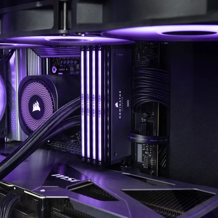 BLACK FRAME 4000X (RS ARGB & XENEON EDGE) 6