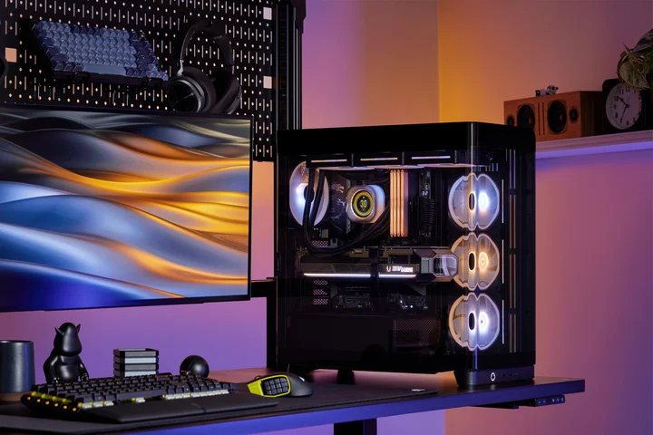 BLACK FRAME 4500X (1x1) - 13