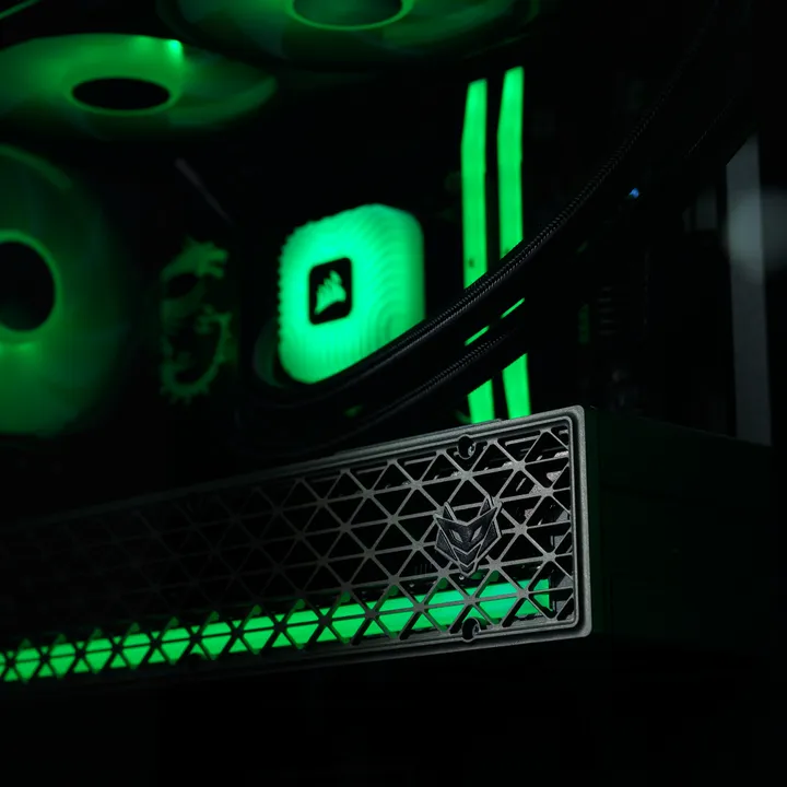 Black FRAME 4000X NAUTILUS II RS ARGB (1x1) - 4