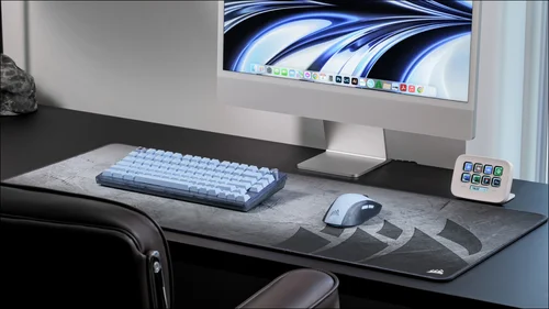 狭いデスクや出張用にキーボードを選ぶ方法