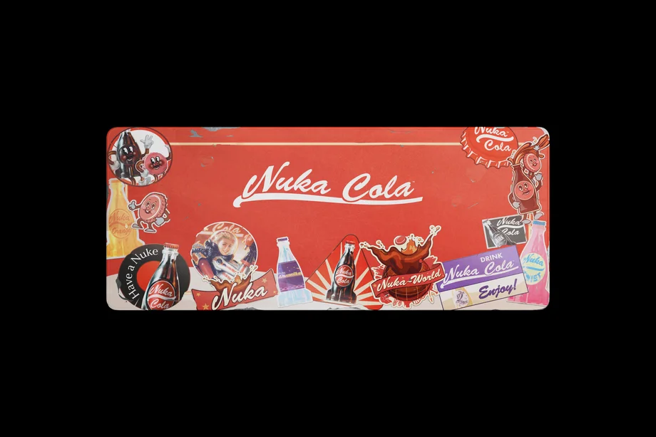 Nuka Cola Deskmat Device Shots_01