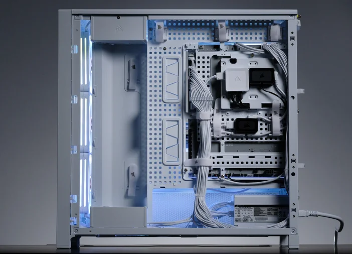 WHITEFRAME5000DMAXFANS9