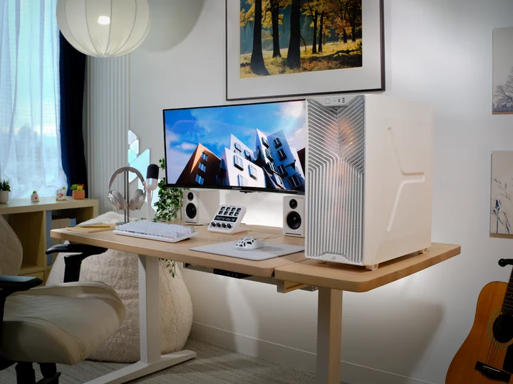 WHITE 3200 RS ARGB 7