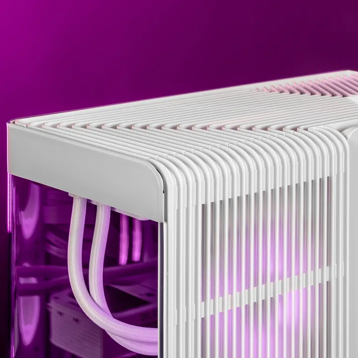 WHITE FRAME 4500X NEWEGG 1x1 - 7