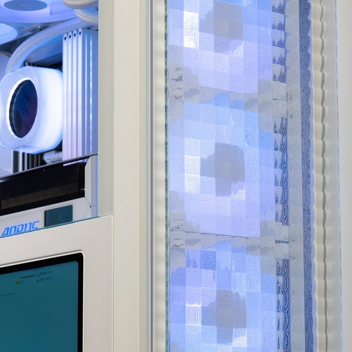 White FRAME 4000D Pixel Glass - 6