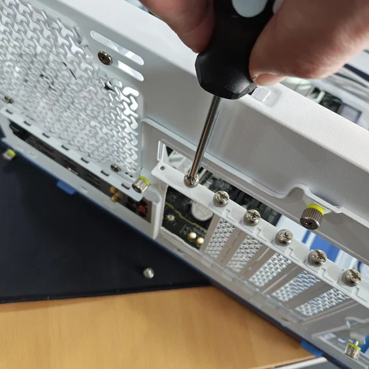 re insert gpu screws